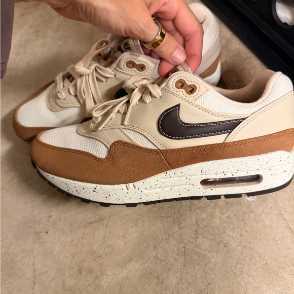 Nike Shoes - Nike Air Max 1 '87
Velvet Brown (Women's)